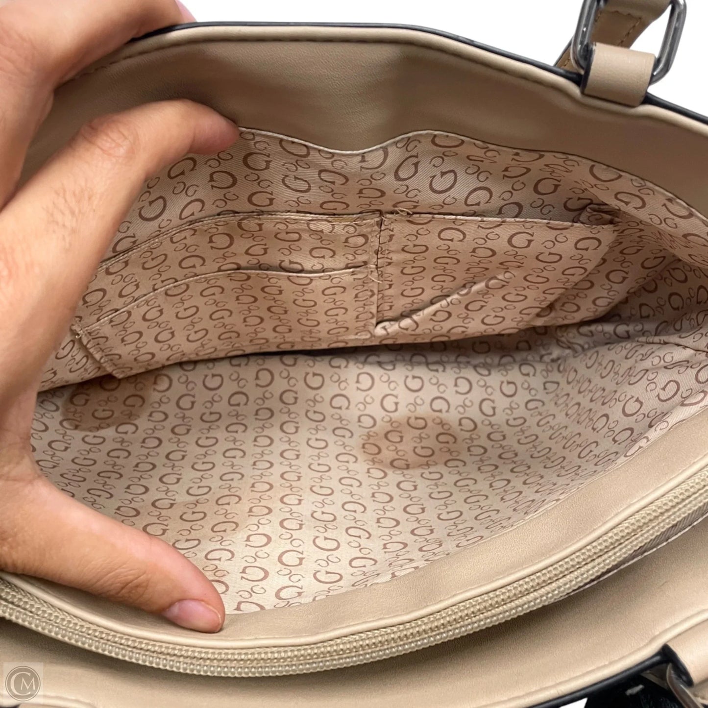 Handbag By Guess, Size: Medium