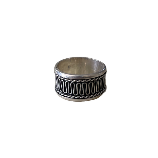 Ring Sterling Silver  Size: 8