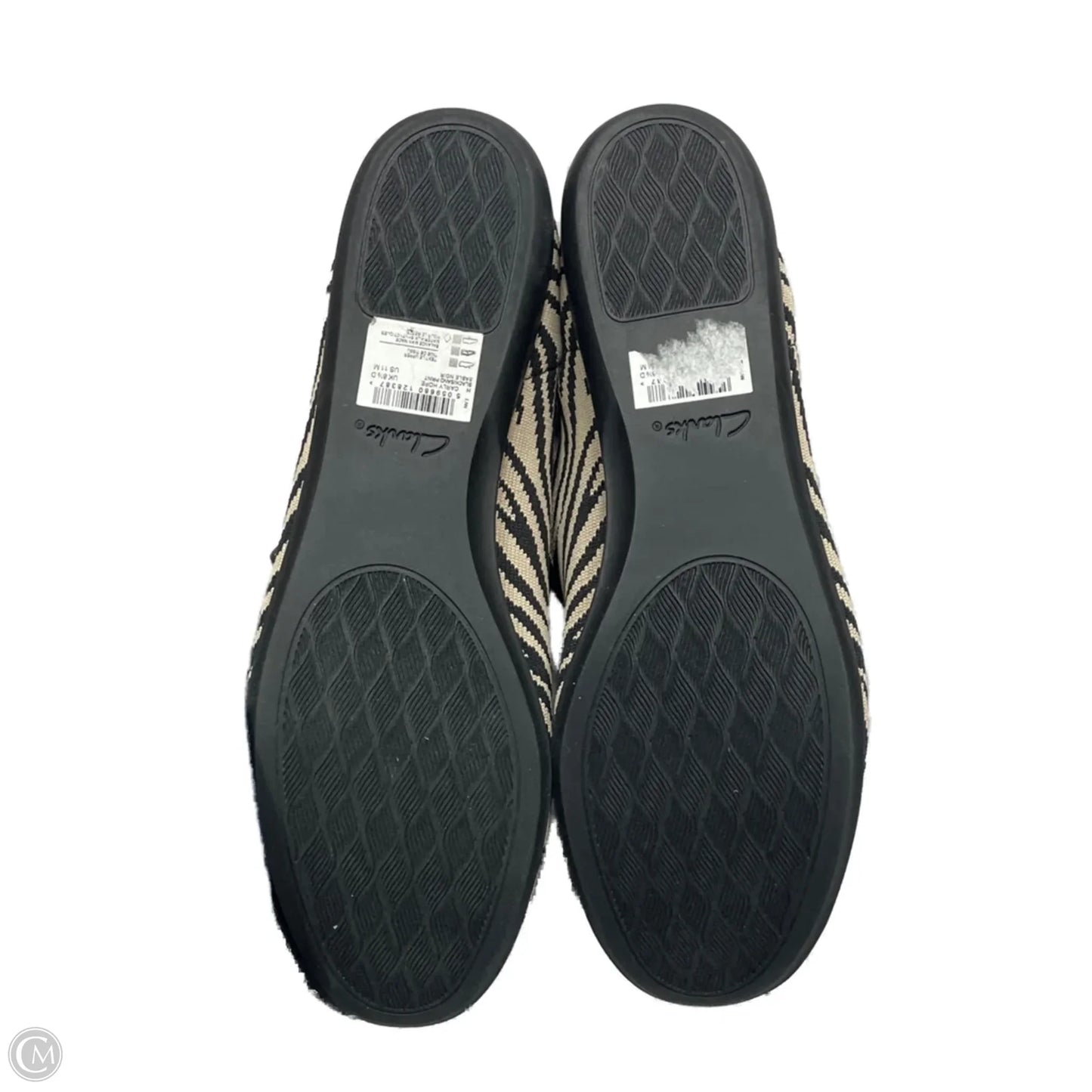 Shoes Flats By Clarks In Animal Print, Size: 8.5