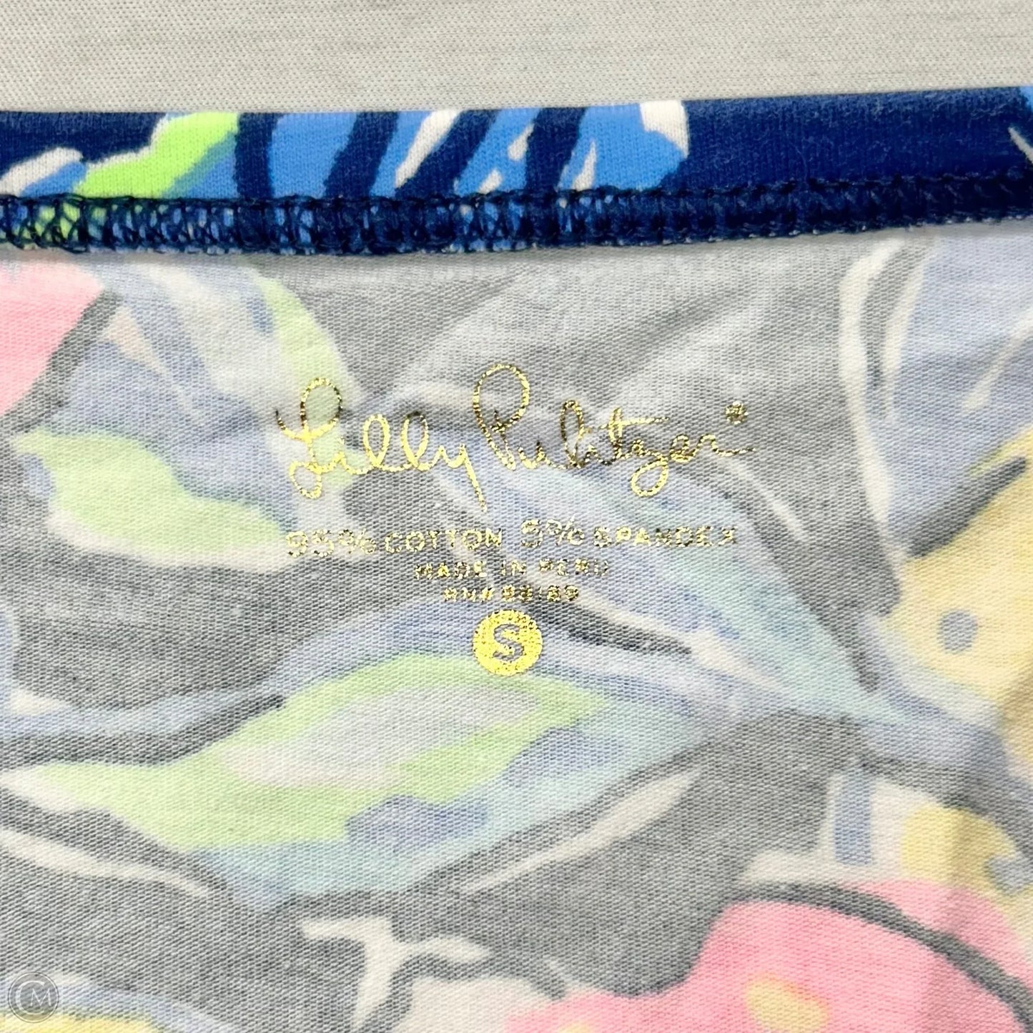 Top Short Sleeve Designer By Lilly Pulitzer In Floral Print, Size: S