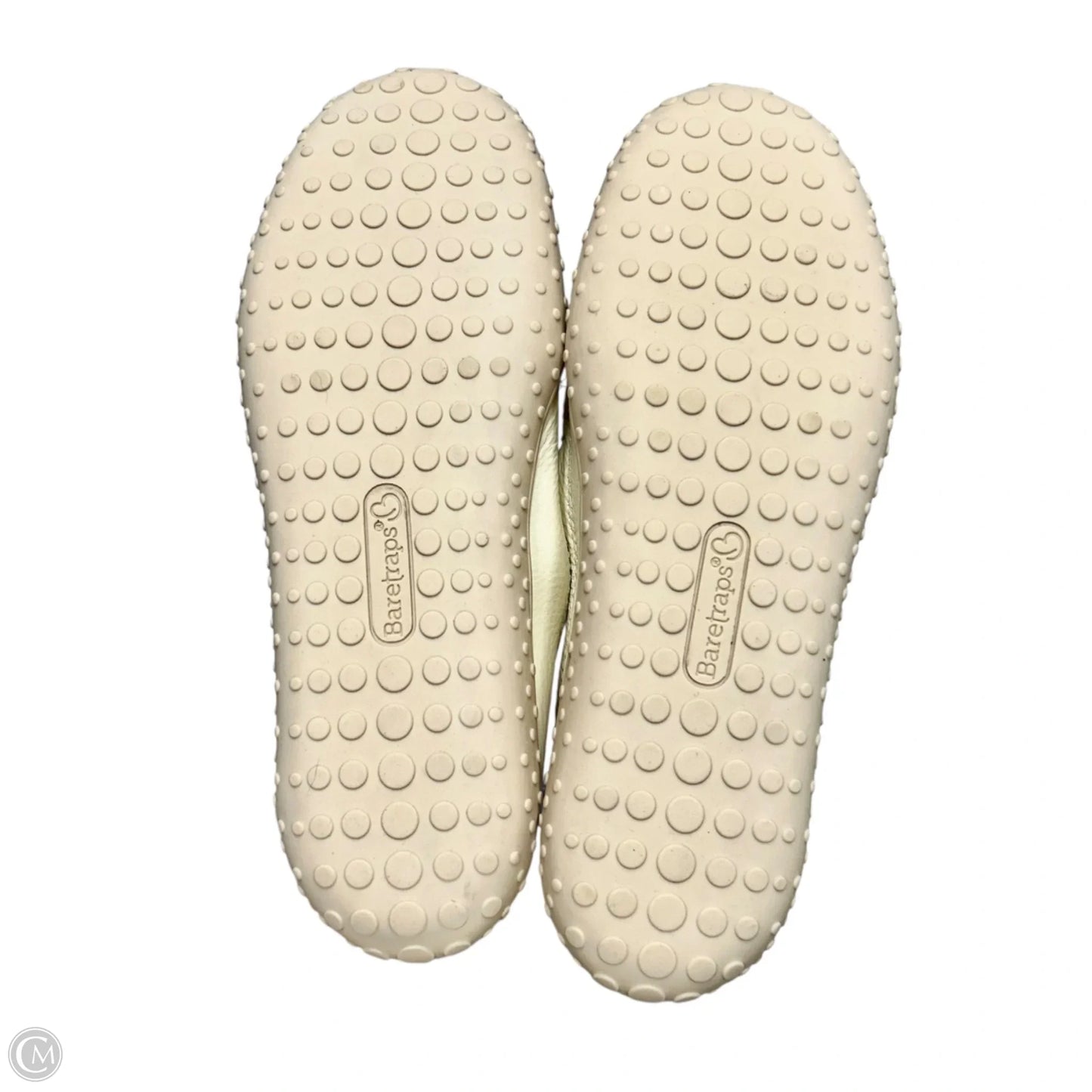Shoes Flats By Bare Traps In Ivory, Size: 5