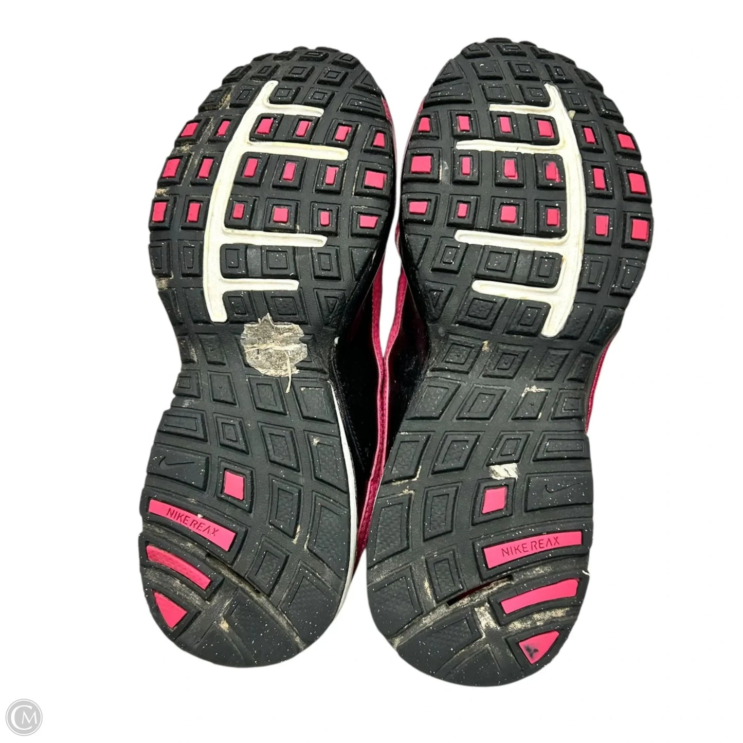 Shoes Athletic By Nike In Black & Silver, Size: 9