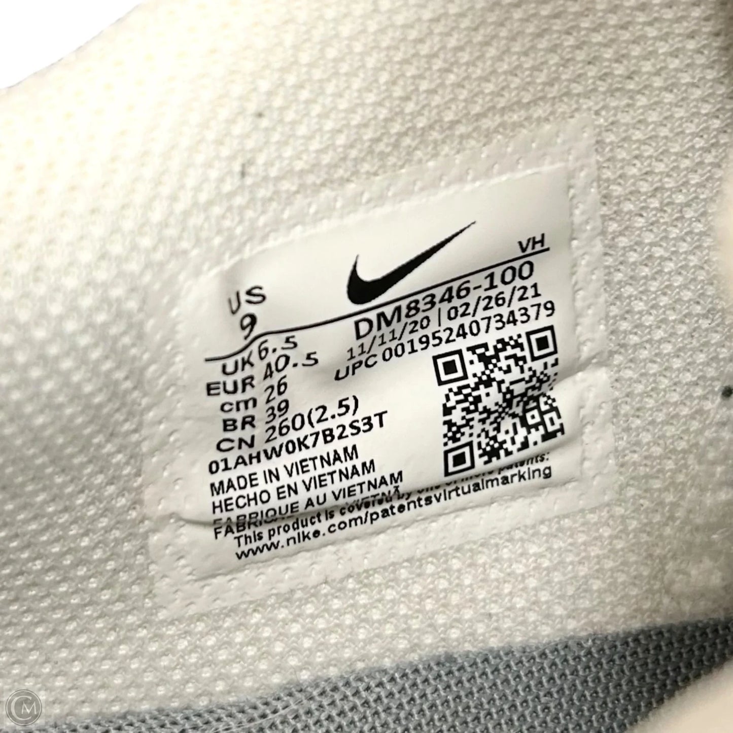 Shoes Athletic By Nike In Black & White, Size: 9