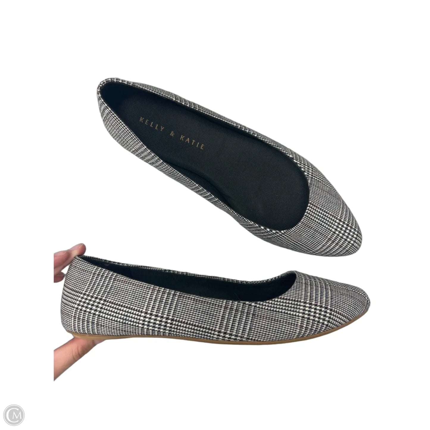 Shoes Flats By Kelly And Katie In Black & White, Size: 8
