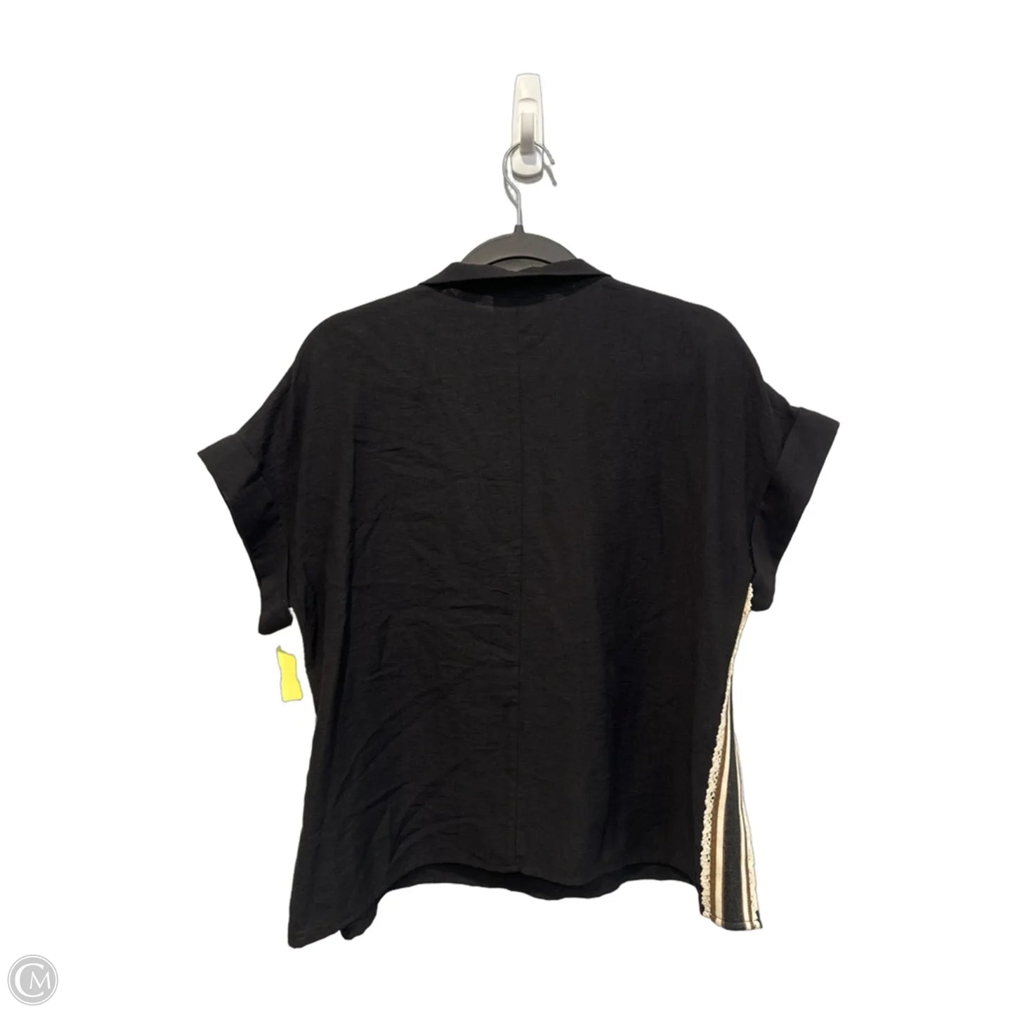 Top Short Sleeve By Entro In Black, Size: M