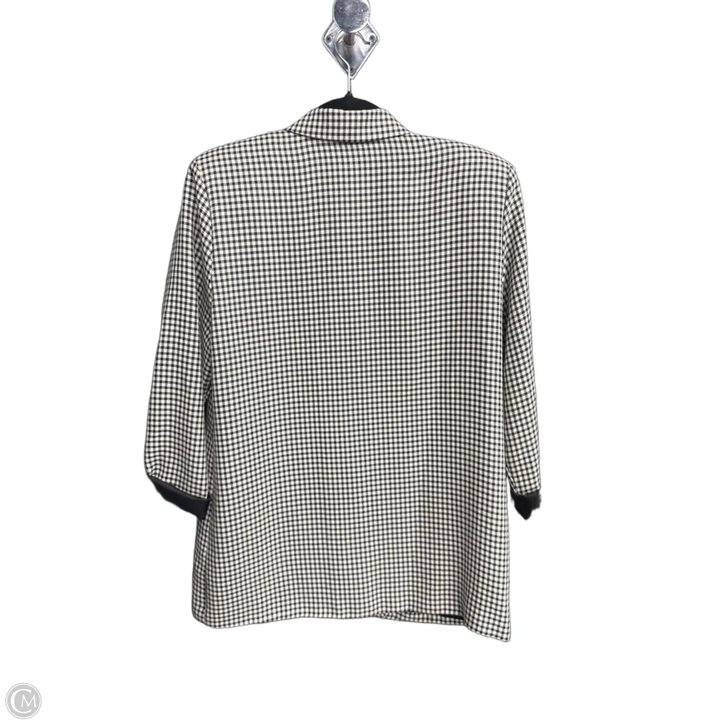 Blazer By Clothes Mentor In Plaid Pattern, Size: M