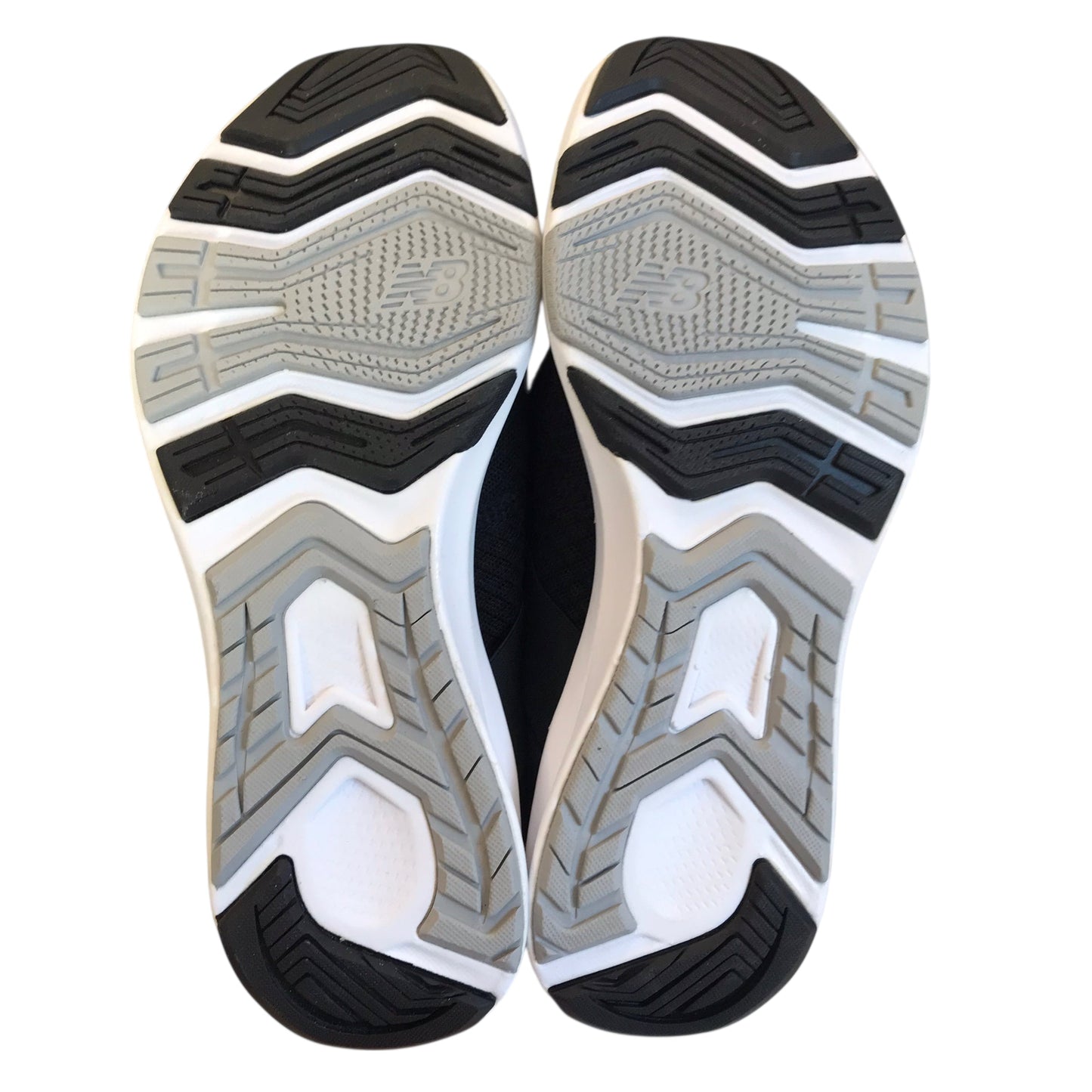 Shoes Sneakers By New Balance In Black & White, Size:6