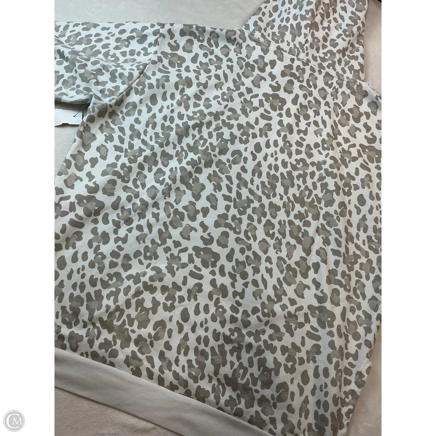 Sweatshirt Hoodie By Clothes Mentor In Animal Print, Size: Xxl
