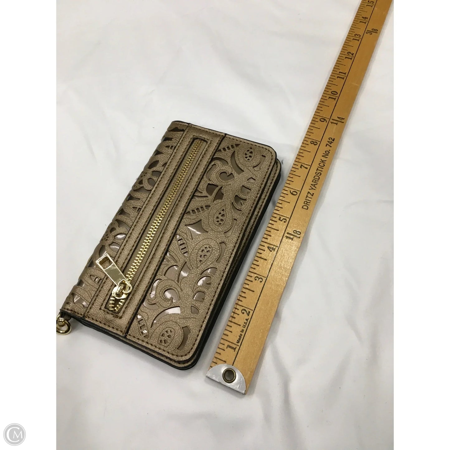 Wristlet By Clothes Mentor, Size: Small