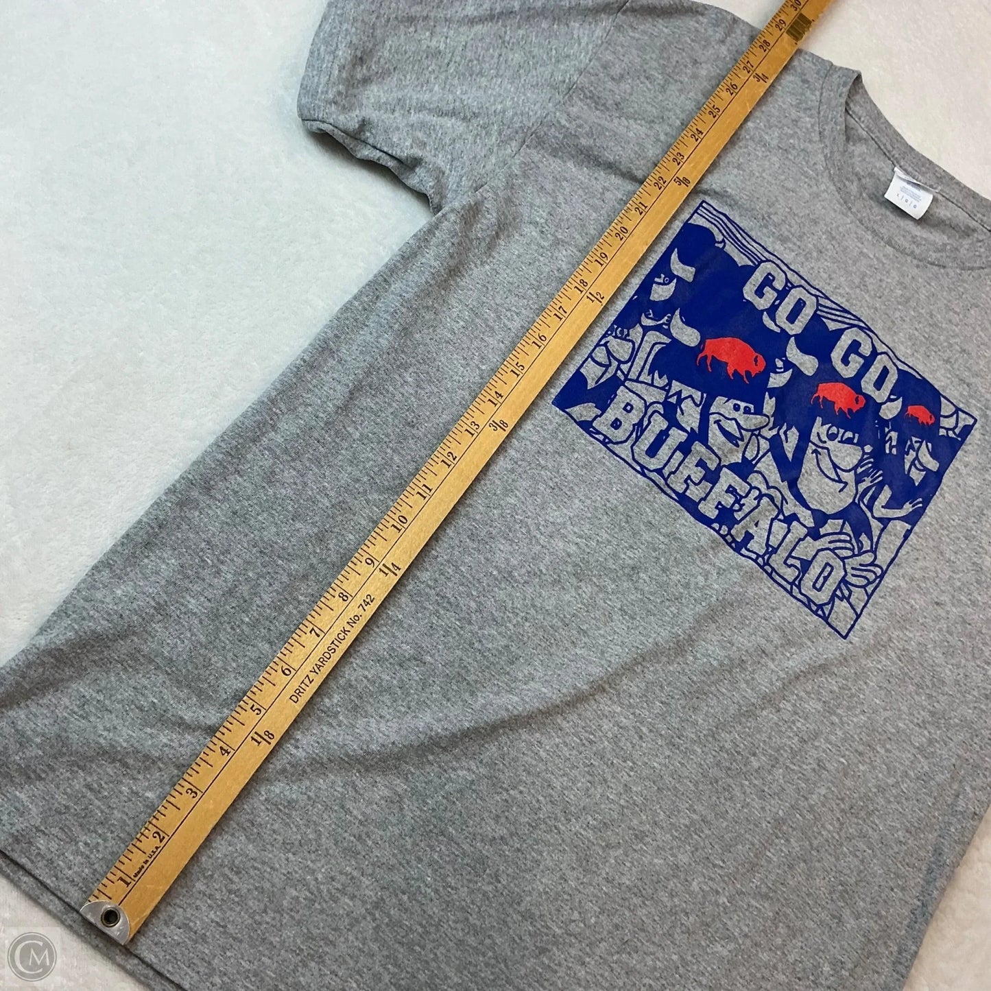 Top Short Sleeve By Port & Company In Grey, Size: L
