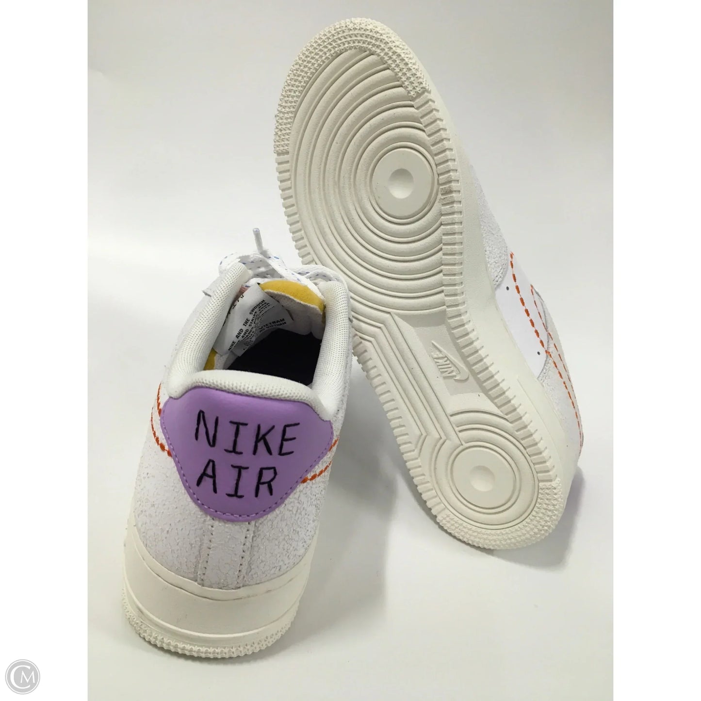 Shoes Sneakers By Nike In White, Size: 11.5