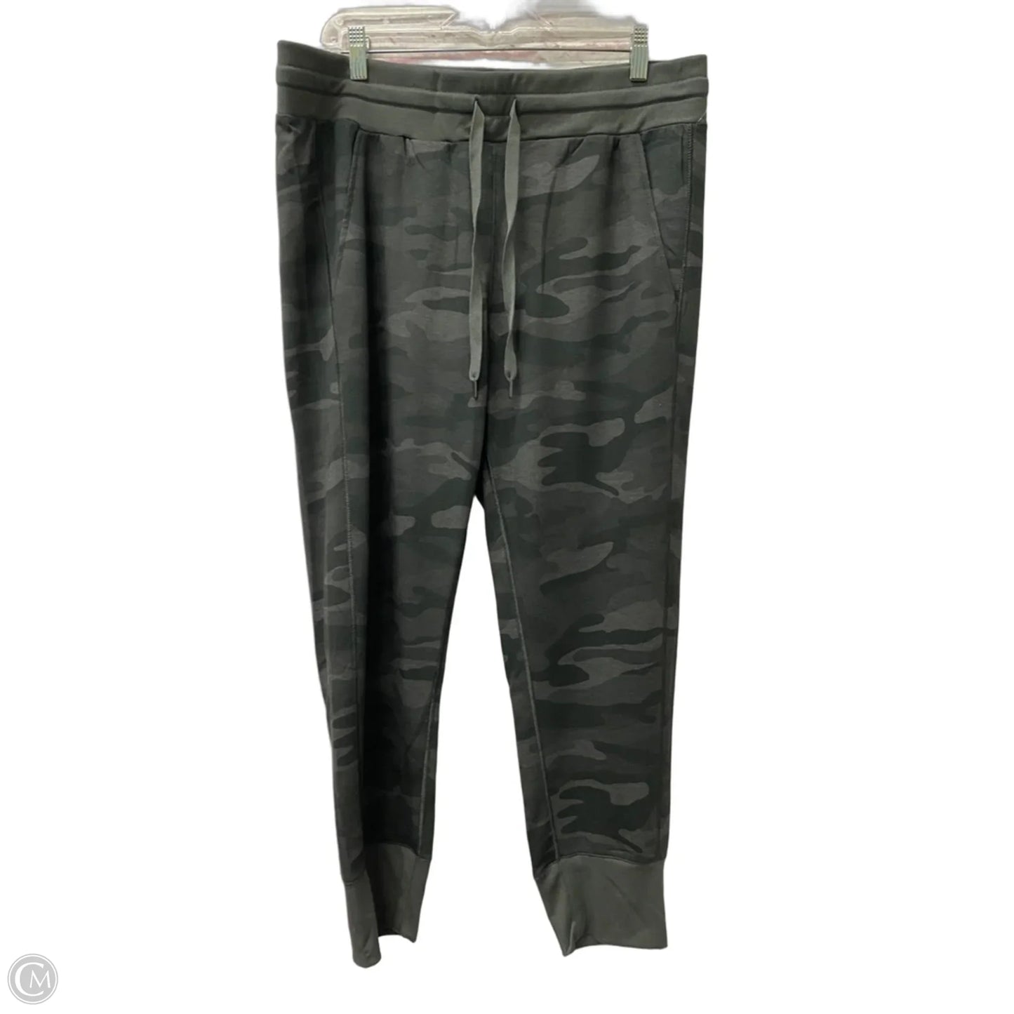 Athletic Pants By Danskin In Camouflage Print, Size: L