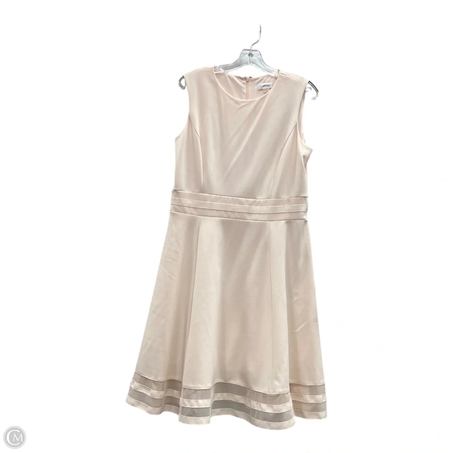 Dress Casual Short By Calvin Klein In Pink, Size: L