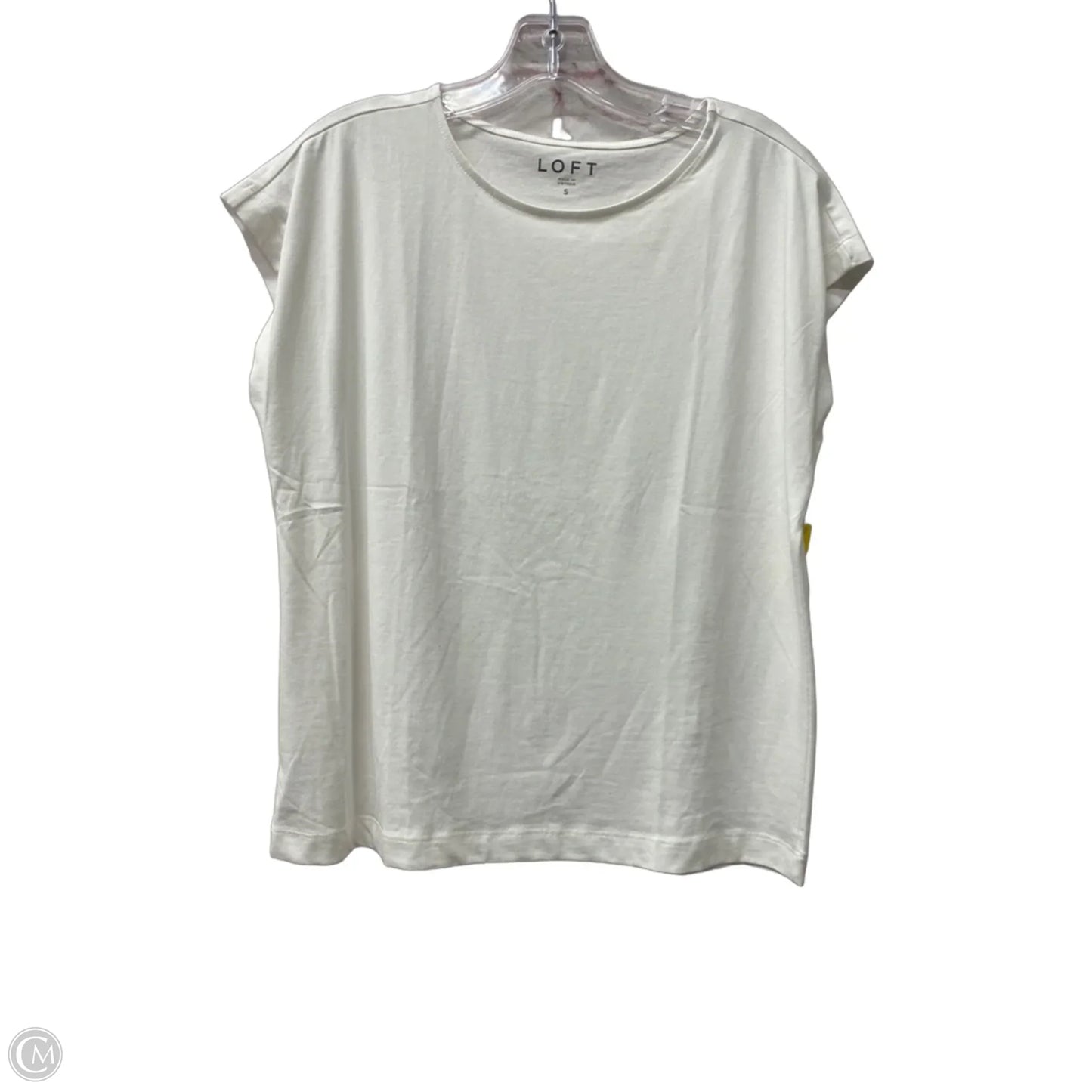 Top Short Sleeve By Clothes Mentor In Ivory, Size: S