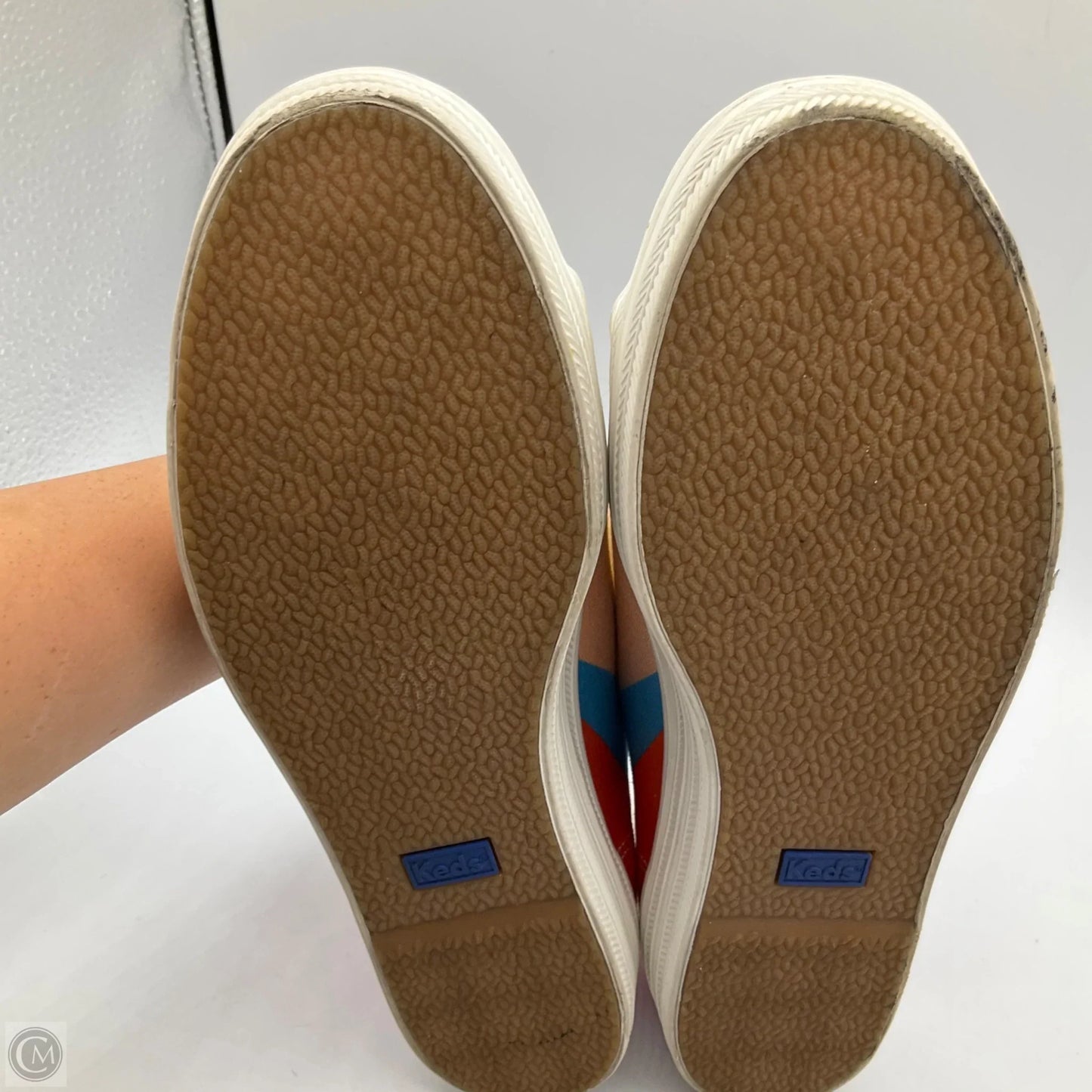 Shoes Sneakers By Keds In Multi-colored, Size: 7