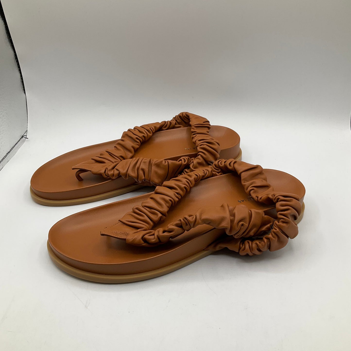 Sandals Flats By Lafayette 148  Size: 8.5