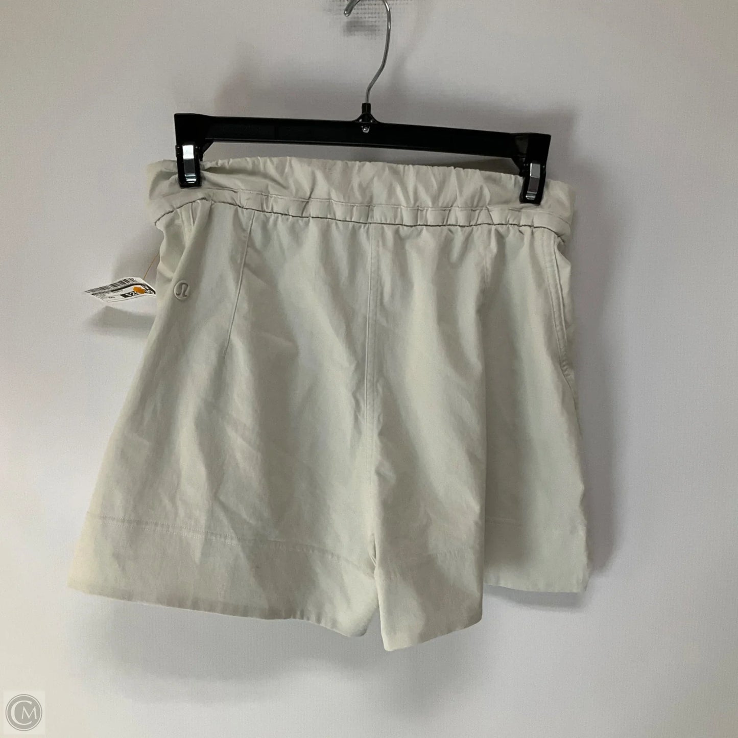 Athletic Shorts By Lululemon In Cream, Size: Xxs