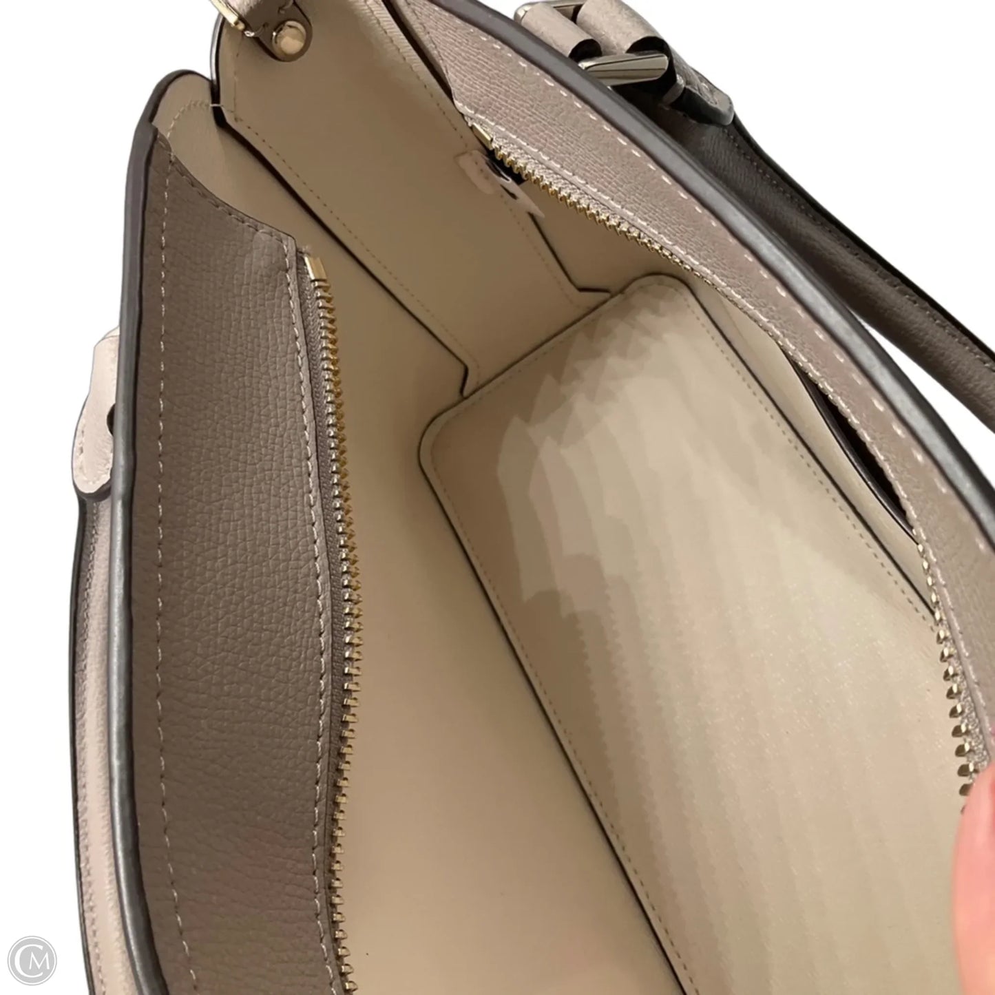 Crossbody Designer By Kate Spade, Size: Small