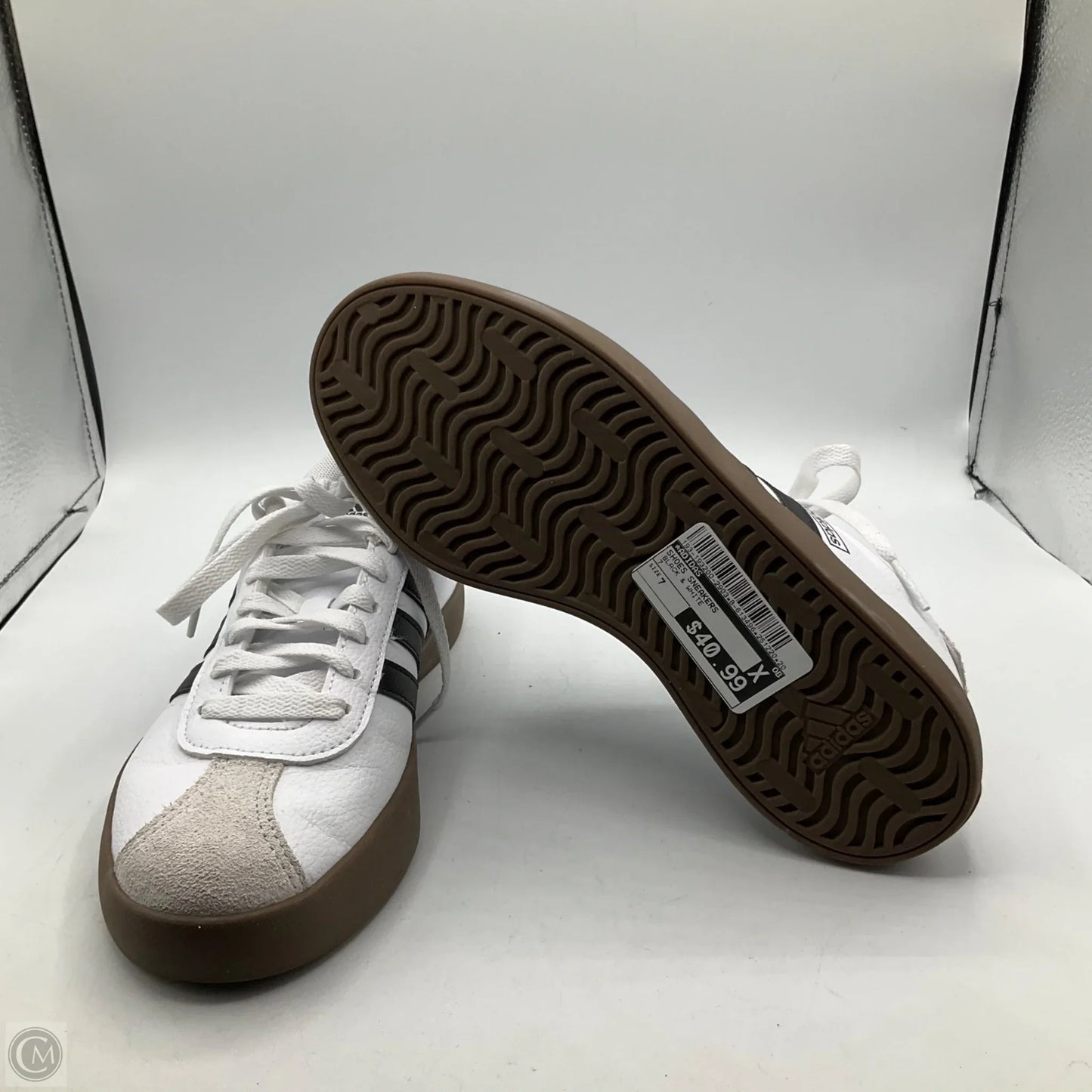 Shoes Sneakers By Adidas In Black & White, Size: 7