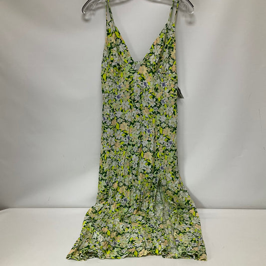 Dress Casual Maxi By Urban Outfitters  Size: L