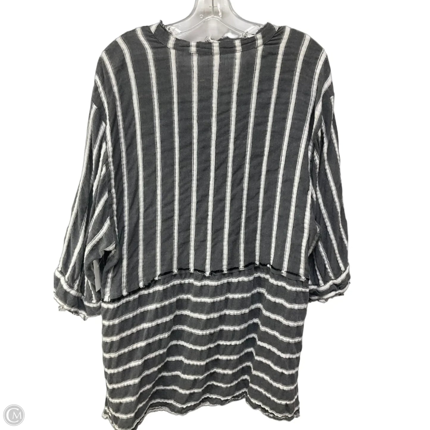 Top Short Sleeve By Free People In Striped Pattern, Size: M