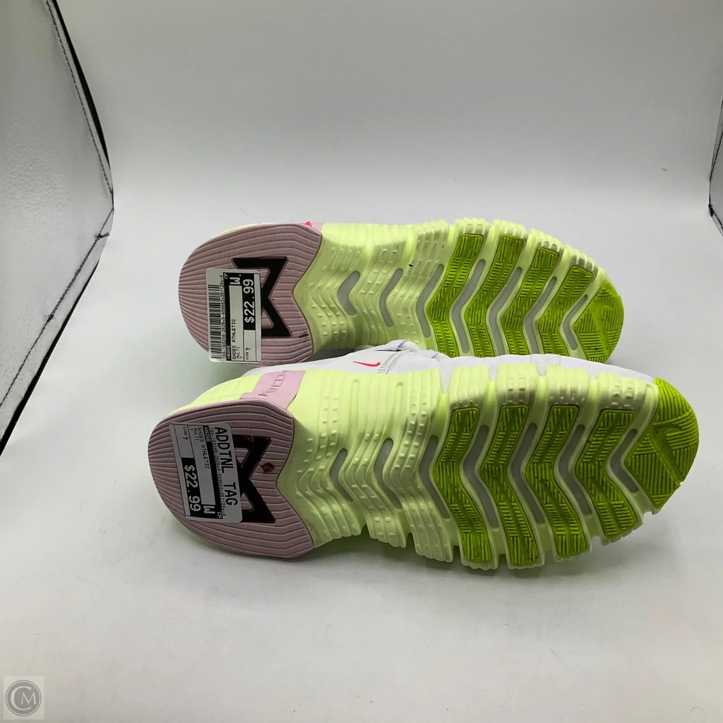 Shoes Athletic By Nike In Multi-colored, Size: 7