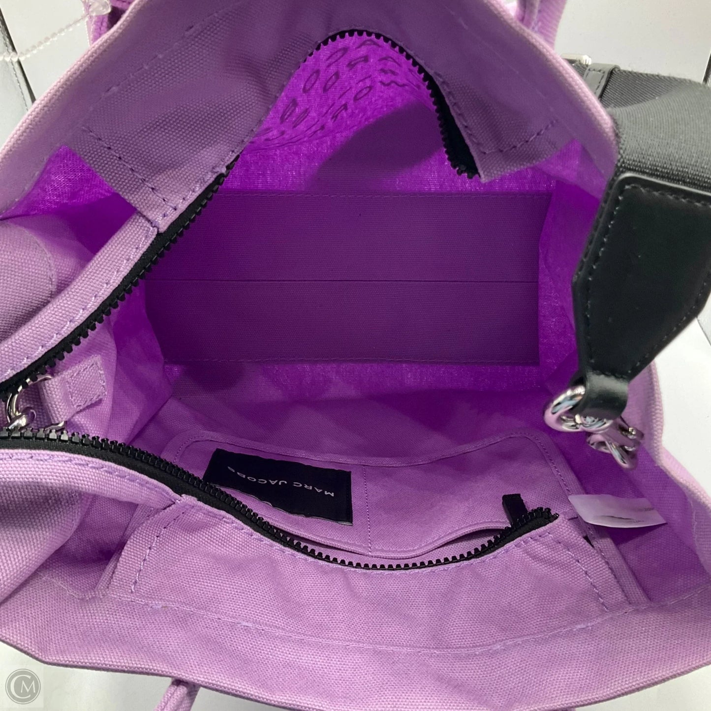 Handbag Luxury Designer By Marc Jacobs, Size: Medium