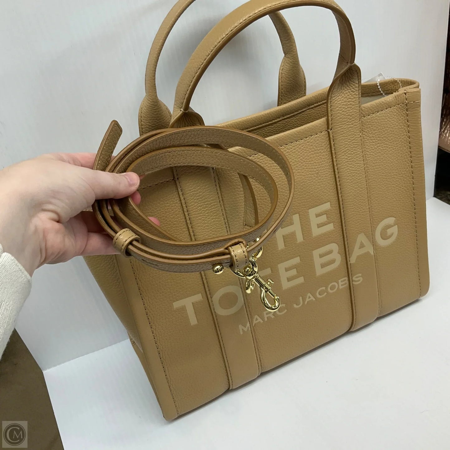 Handbag Luxury Designer By Marc Jacobs, Size: Medium