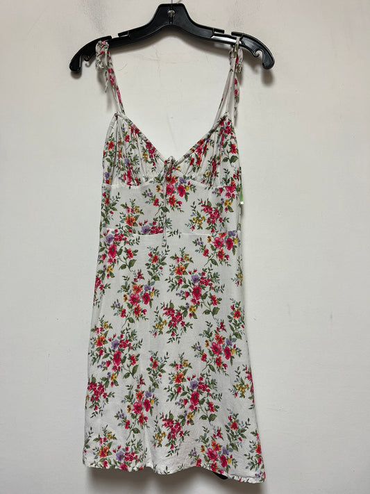 Dress Casual Short By Forever 21  Size: L