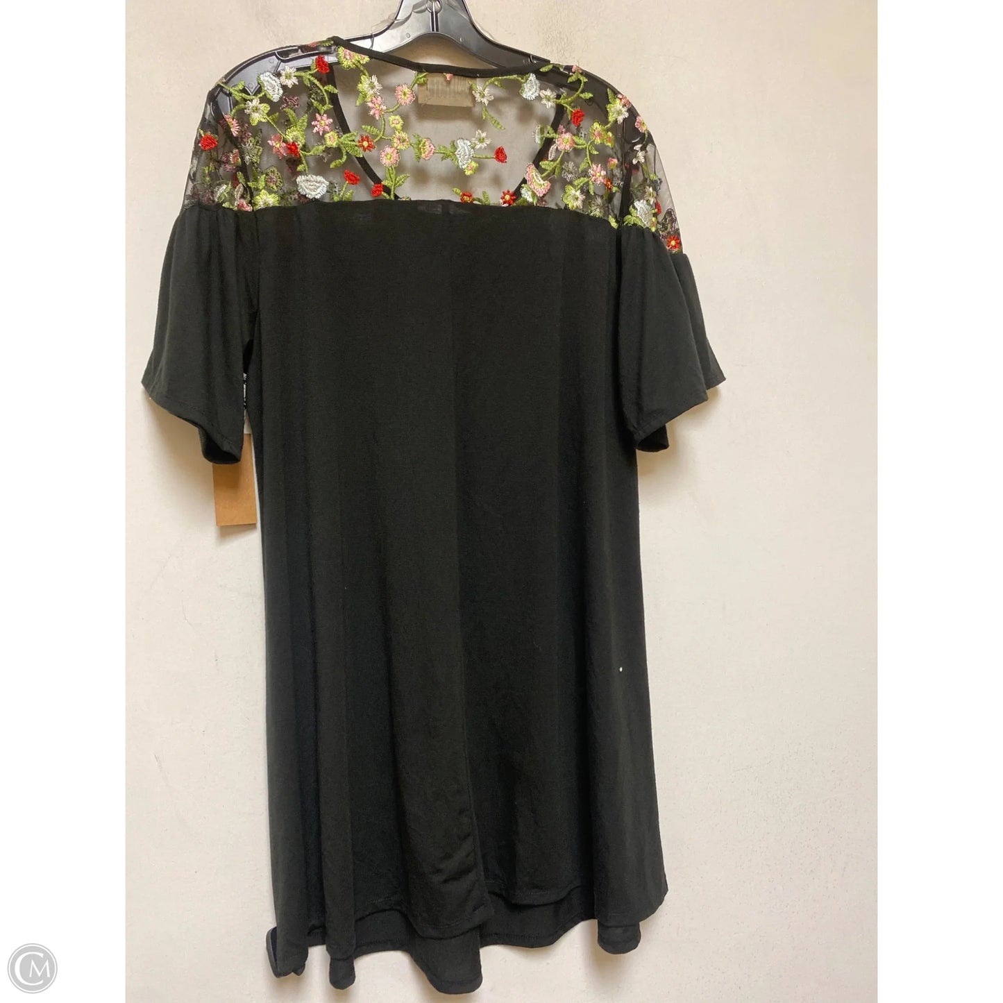 Dress Casual Short By Clothes Mentor In Black, Size: 2x