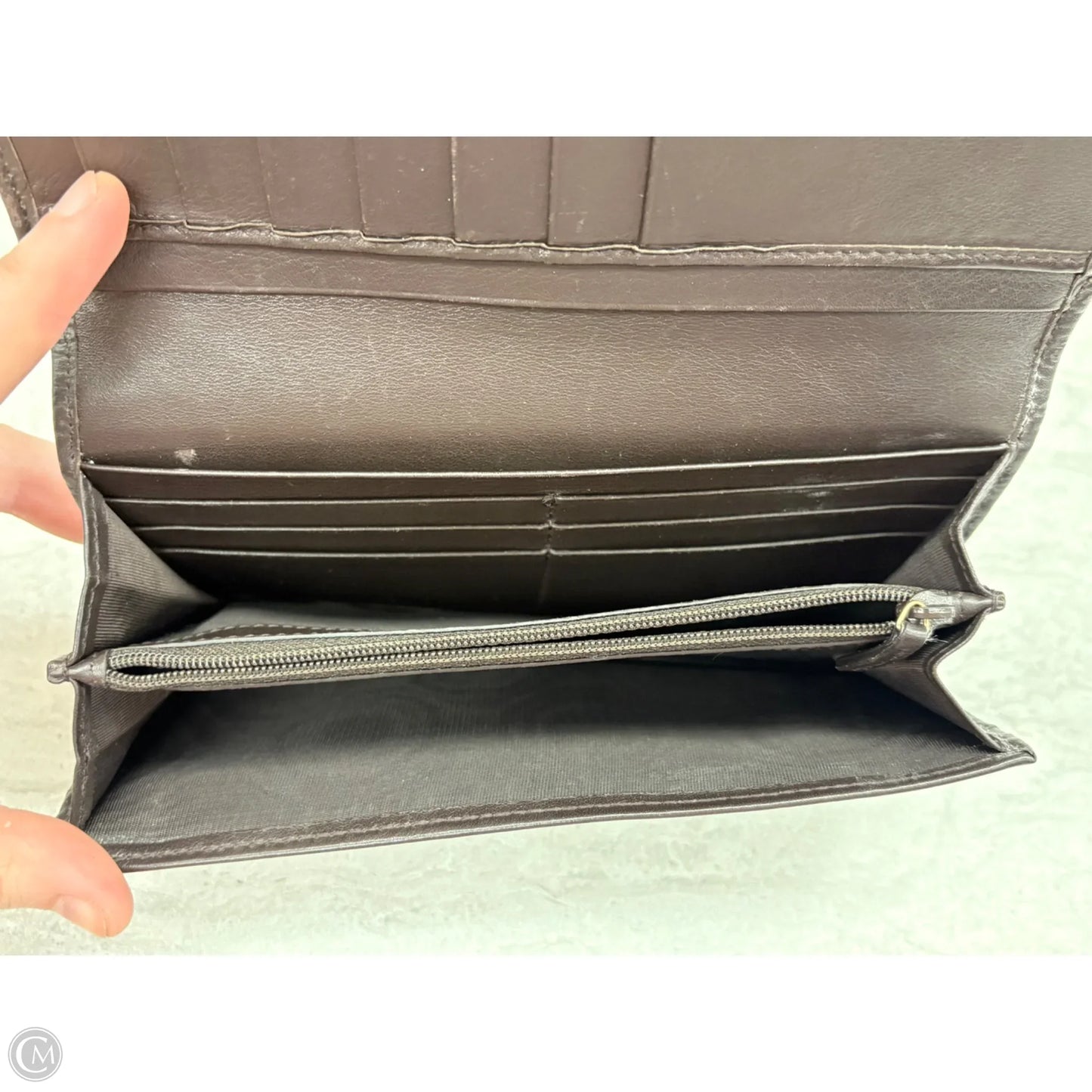 Wallet Luxury Designer By Gucci, Size: Large