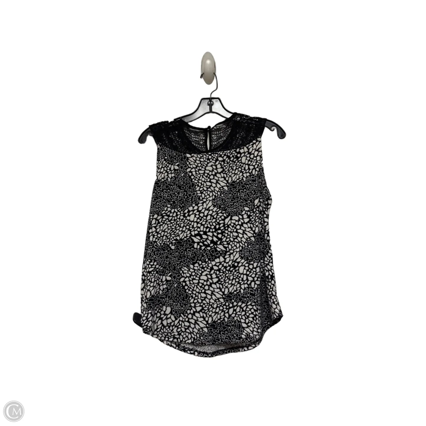 Shorts Set By White House Black Market In Black & White, Size: 4