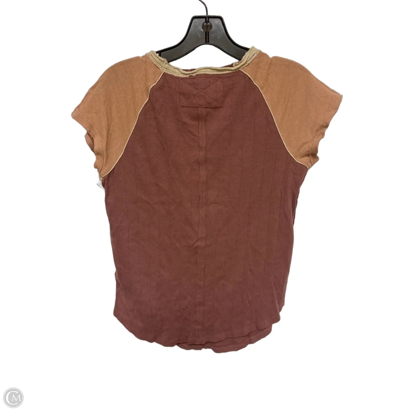 Top Short Sleeve By We The Free In Red & Tan, Size: Xs