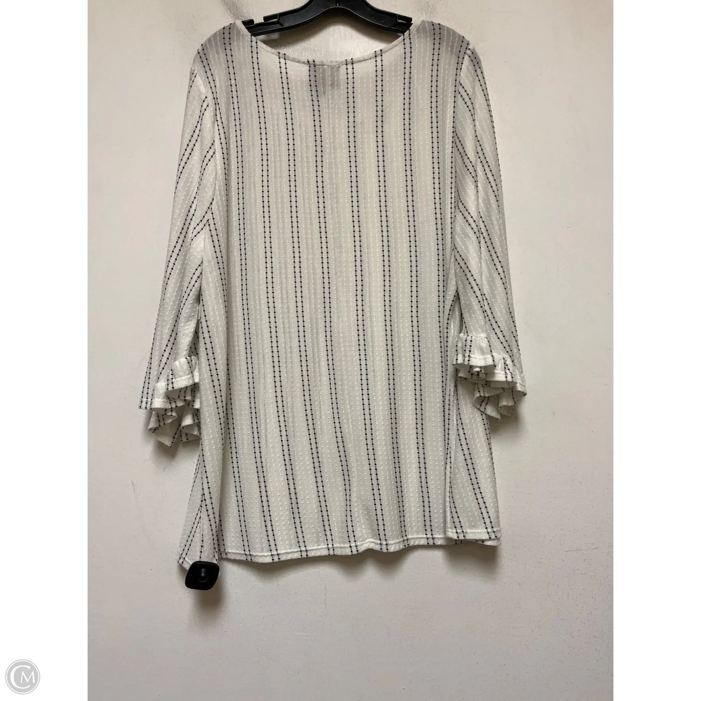 Top Short Sleeve By W5 In Black & White, Size: 2x