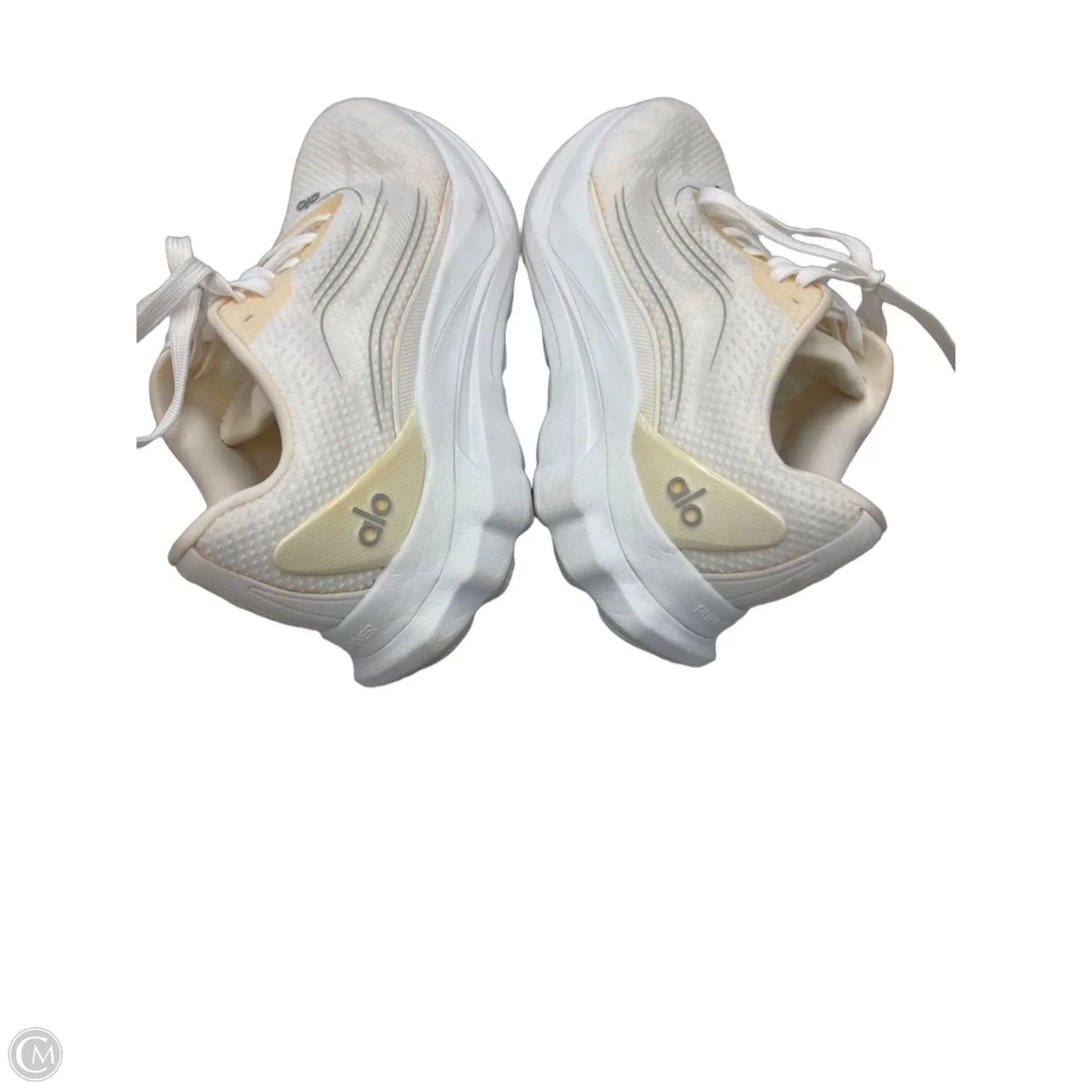 Shoes Athletic By Alo In White, Size: 8