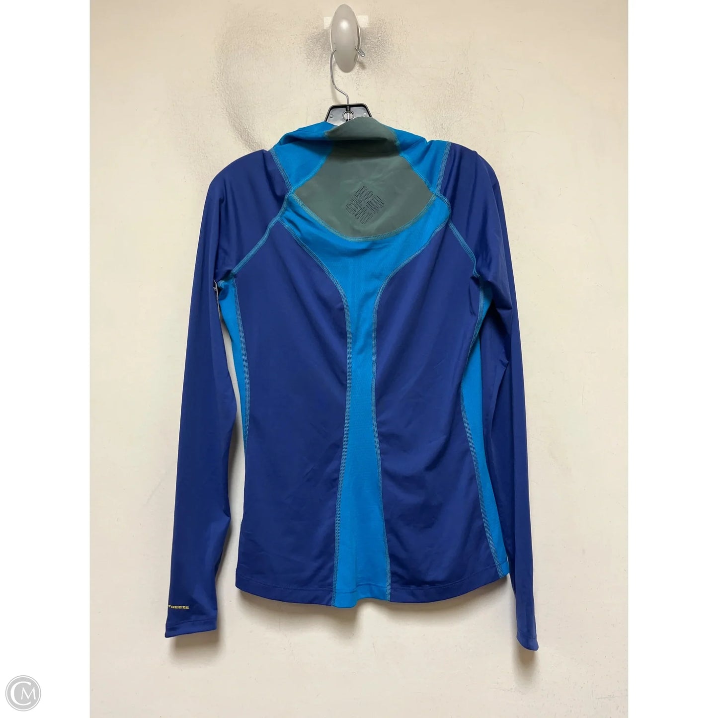 Athletic Top Long Sleeve Collar By Columbia In Blue, Size: Sp