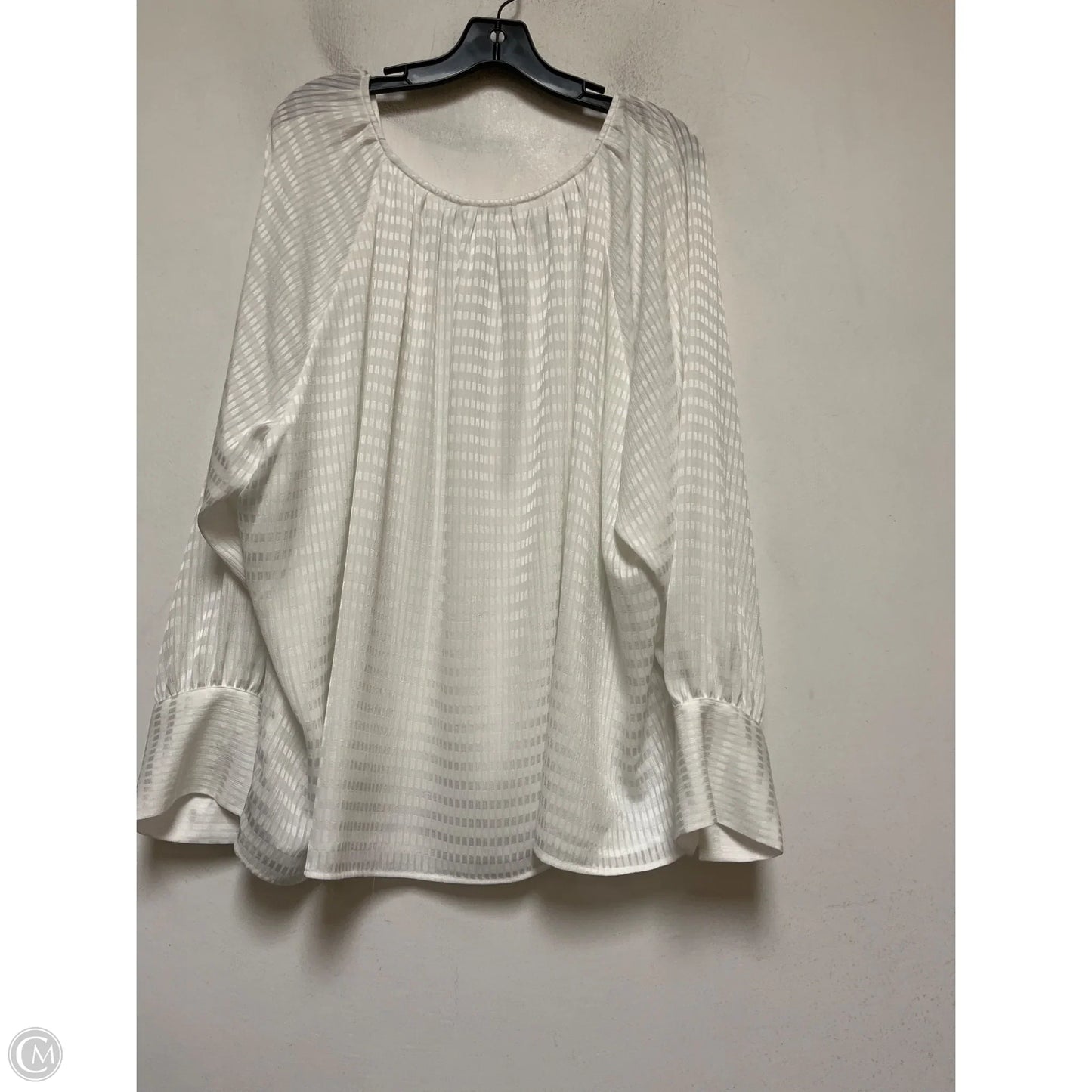 Top Long Sleeve By Calvin Klein In White, Size: 3x