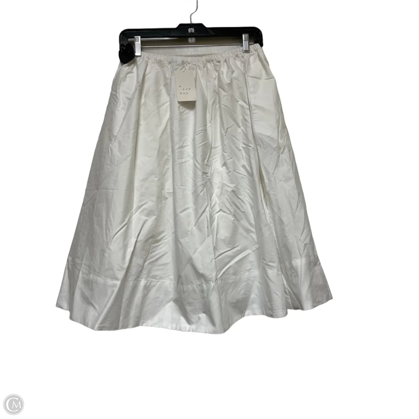 Skirt Midi By A New Day In White, Size: 4