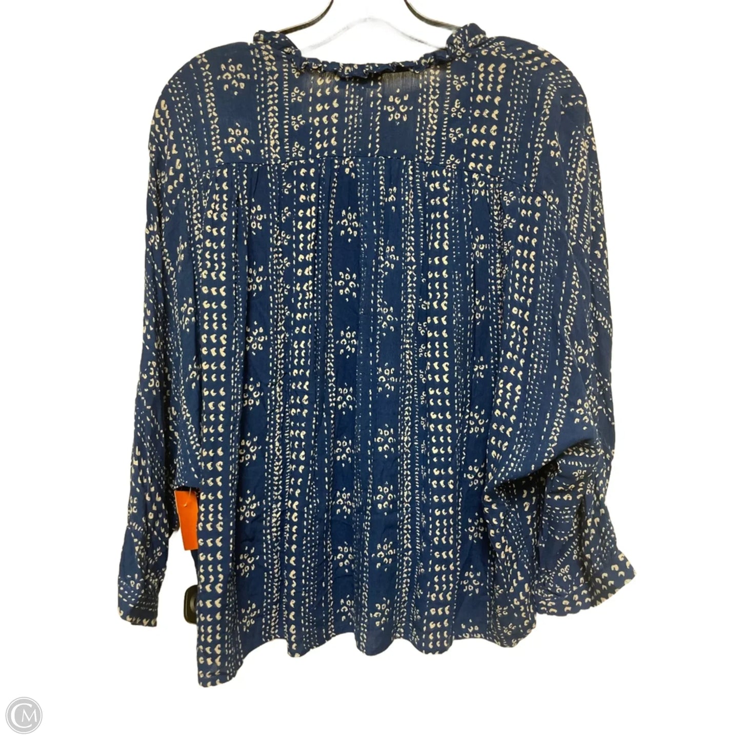 Top Long Sleeve By Clothes Mentor In Blue & White, Size: S