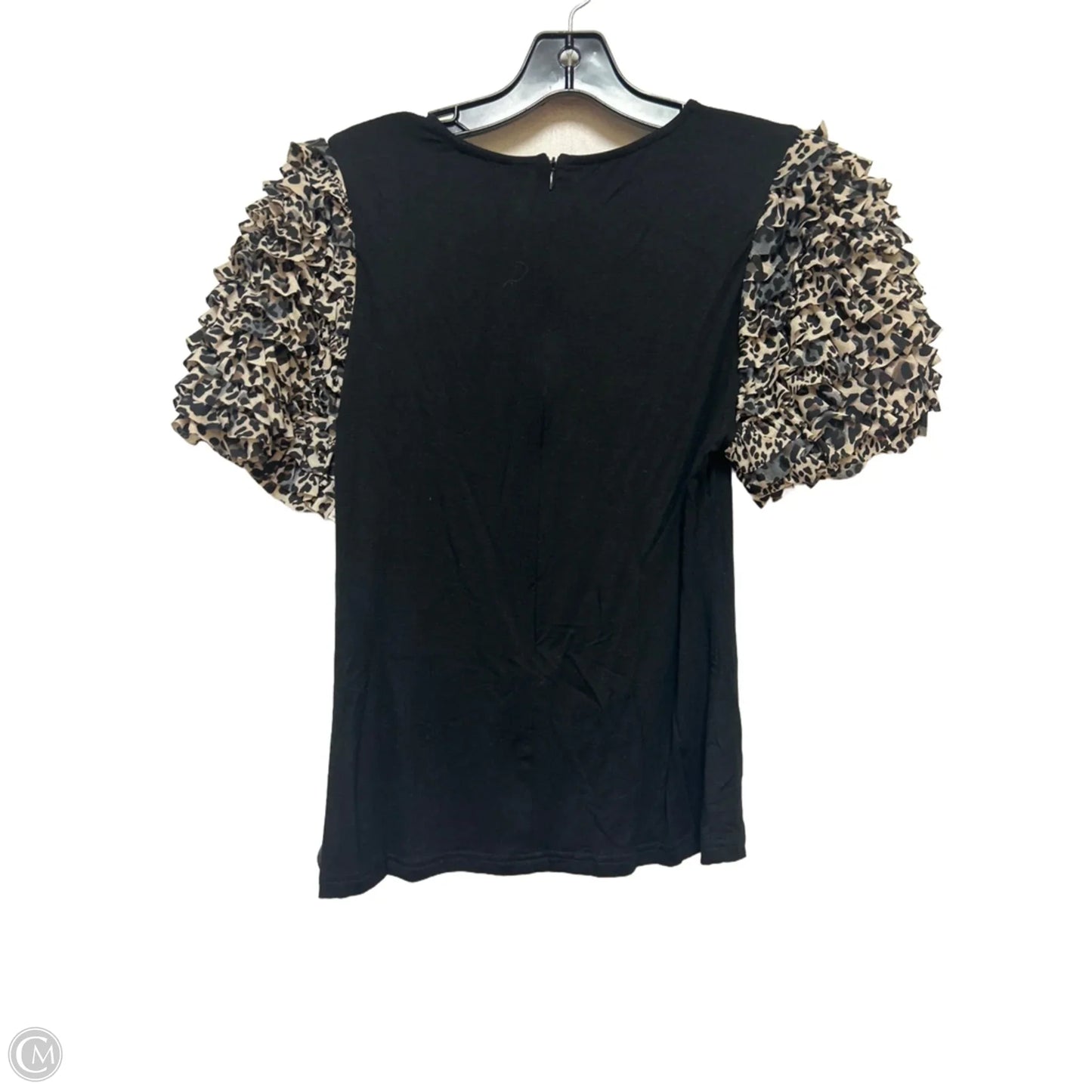 Top Short Sleeve By Gracia In Animal Print, Size: L