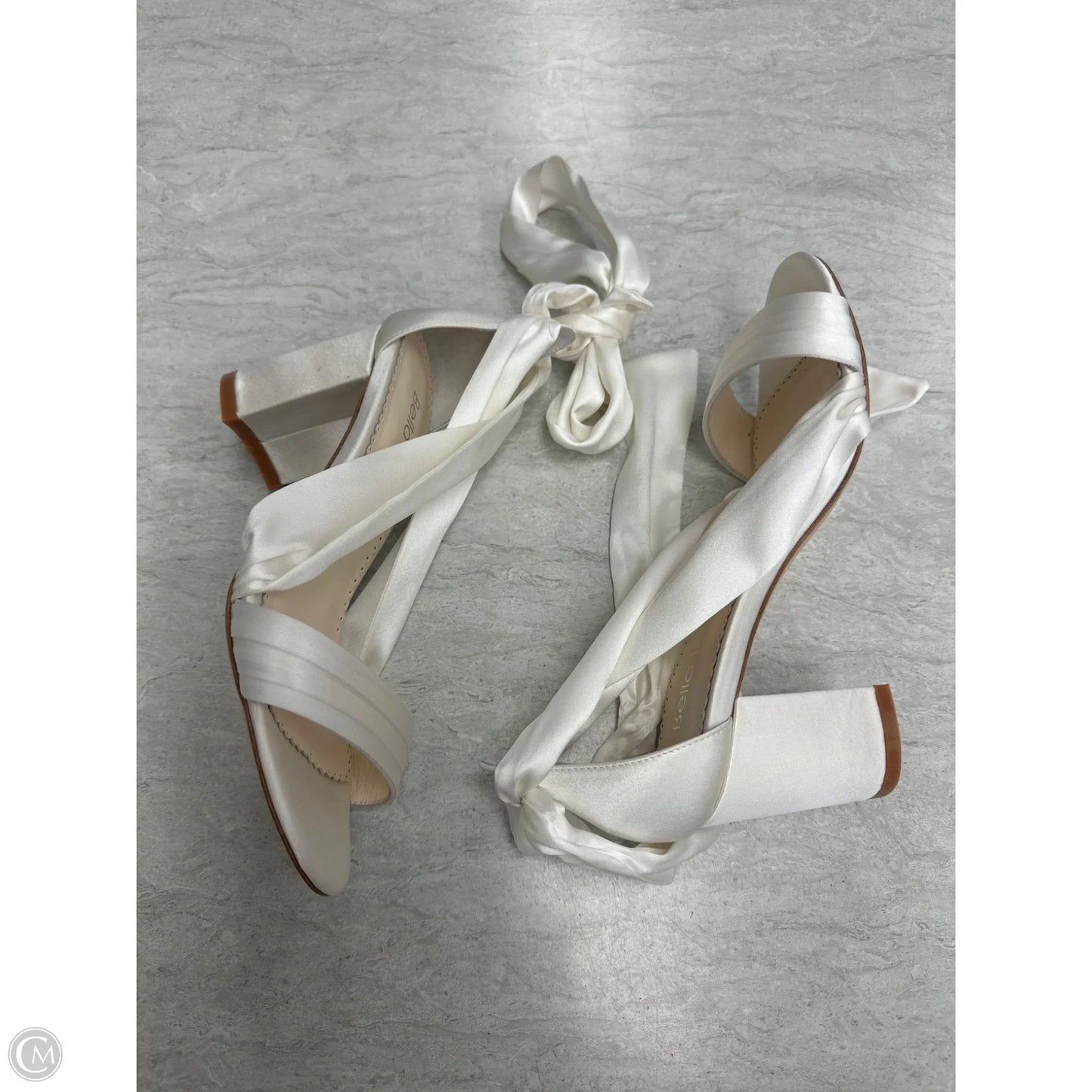 Sandals Heels Block By Clothes Mentor In White, Size: 6