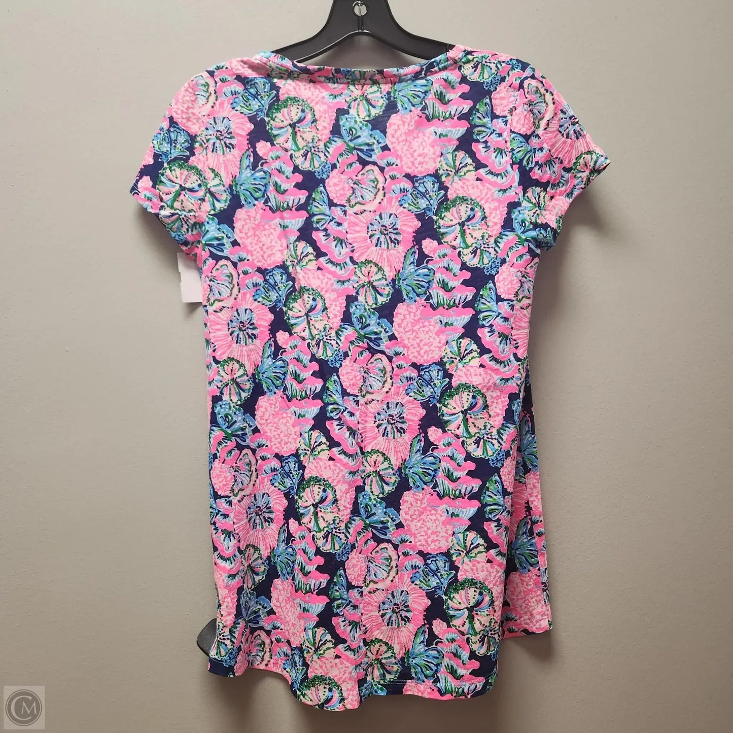 Top Short Sleeve Designer By Lilly Pulitzer In Blue, Size: Xs