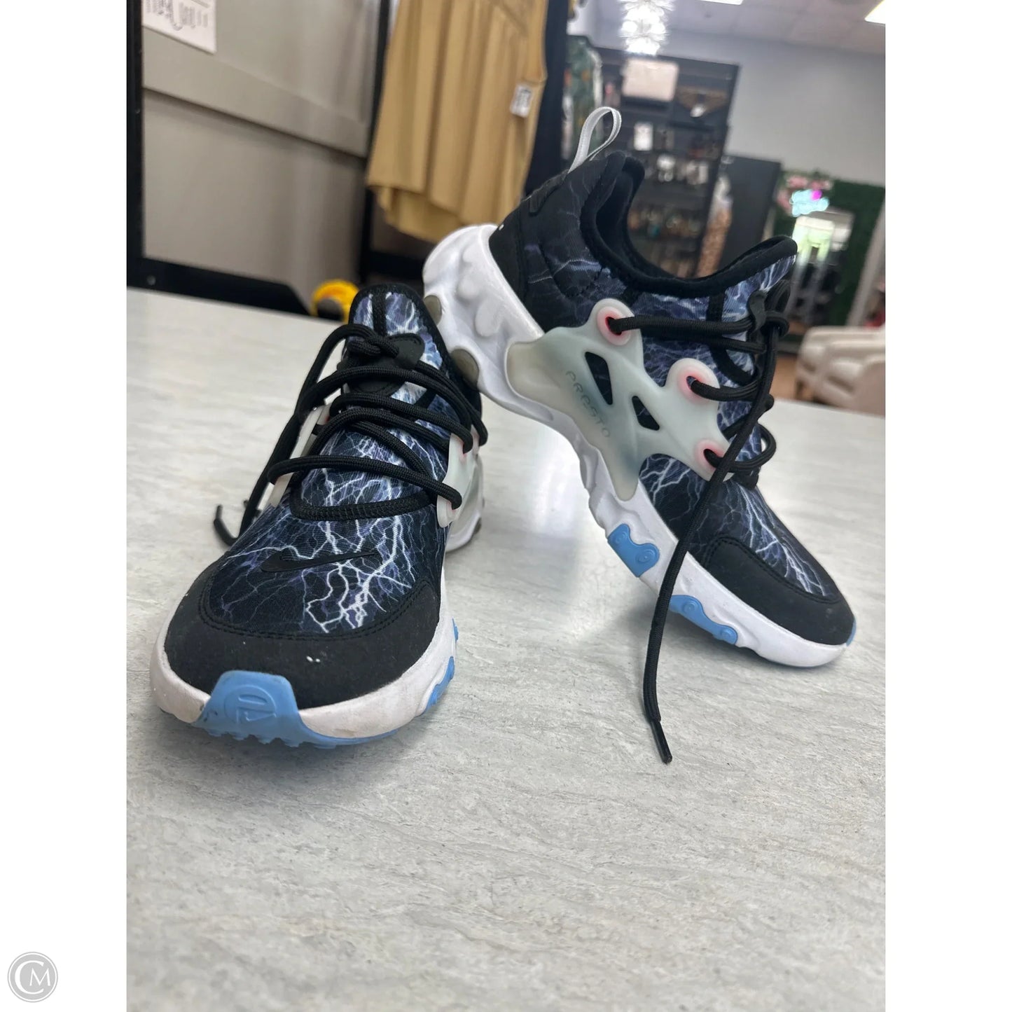 Shoes Athletic By Nike In Black & Purple, Size: 7.5