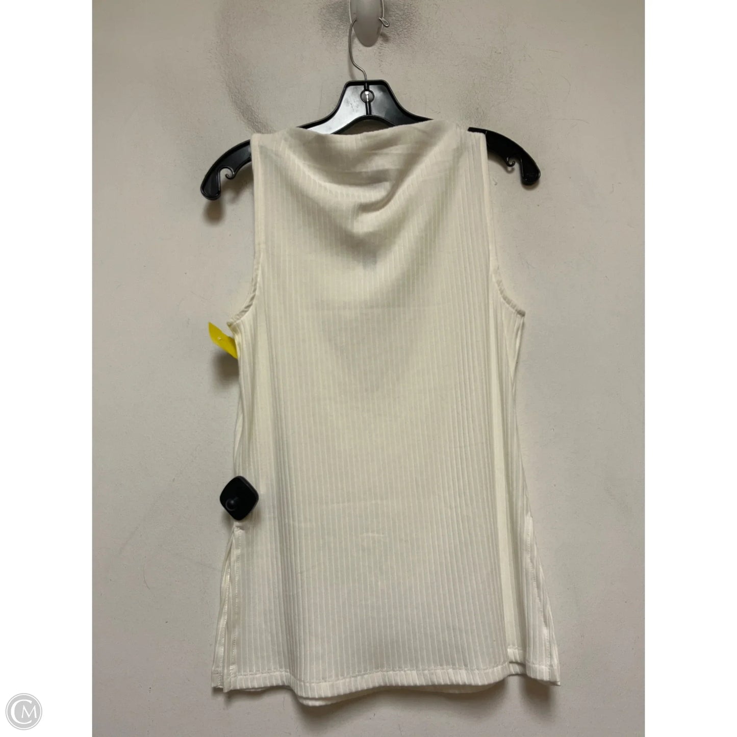 Top Sleeveless By Old Navy In Cream, Size: S