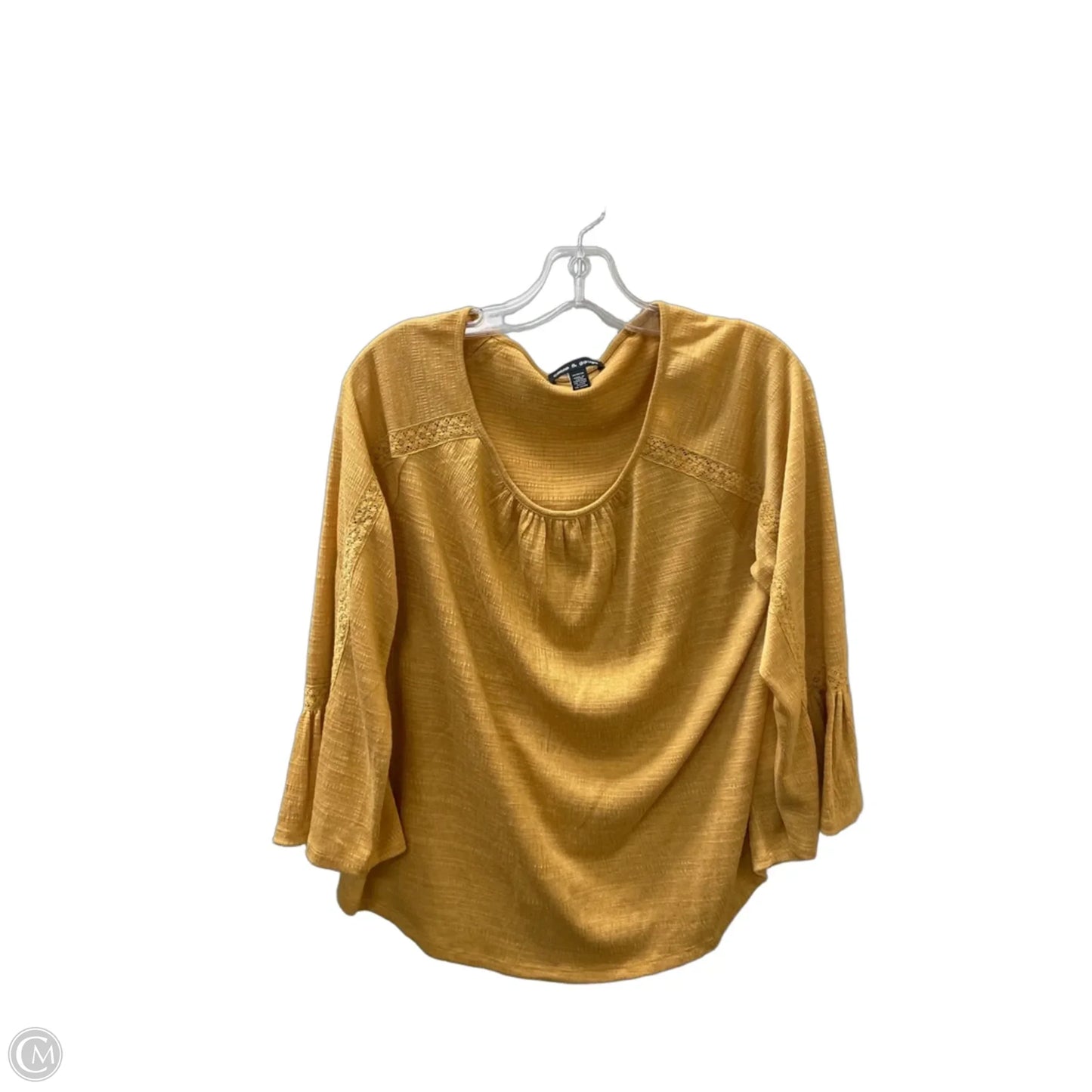 Top Long Sleeve By Cable And Gauge In Yellow, Size: M