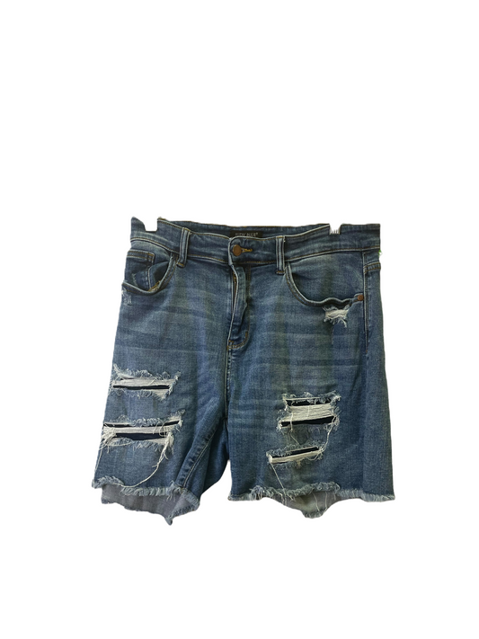 Shorts By Judy Blue  Size: 22