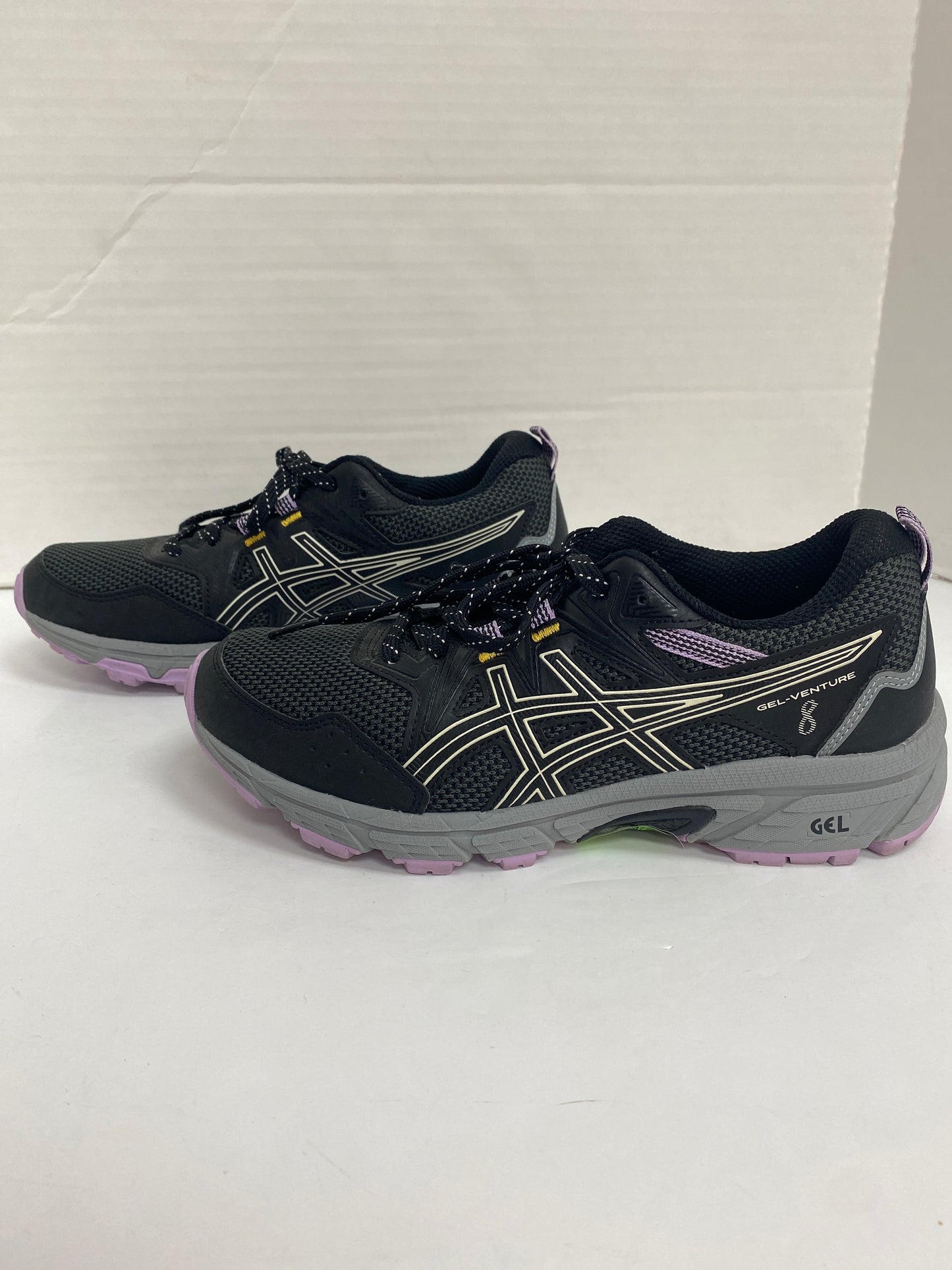 Shoes Athletic By Asics  Size: 6.5