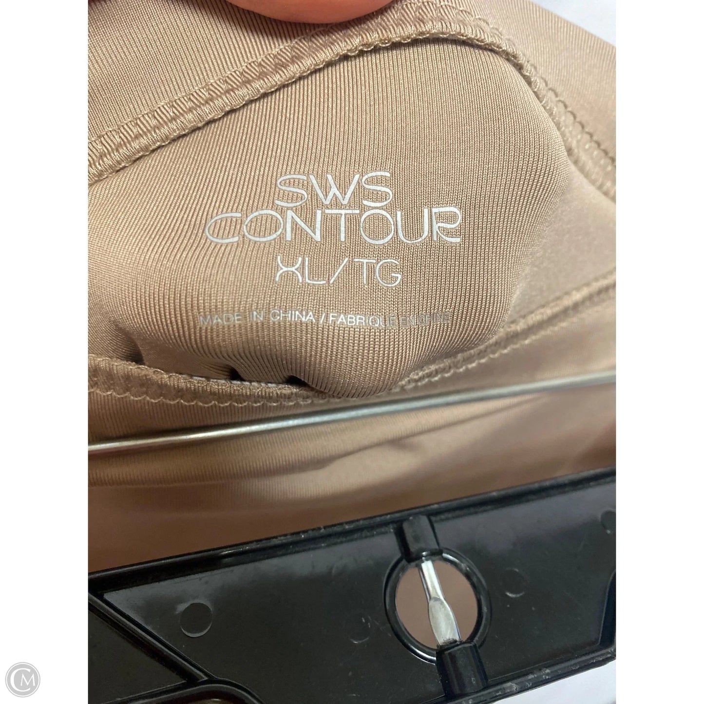 Skirt Maxi By Clothes Mentor In Tan, Size: Xl