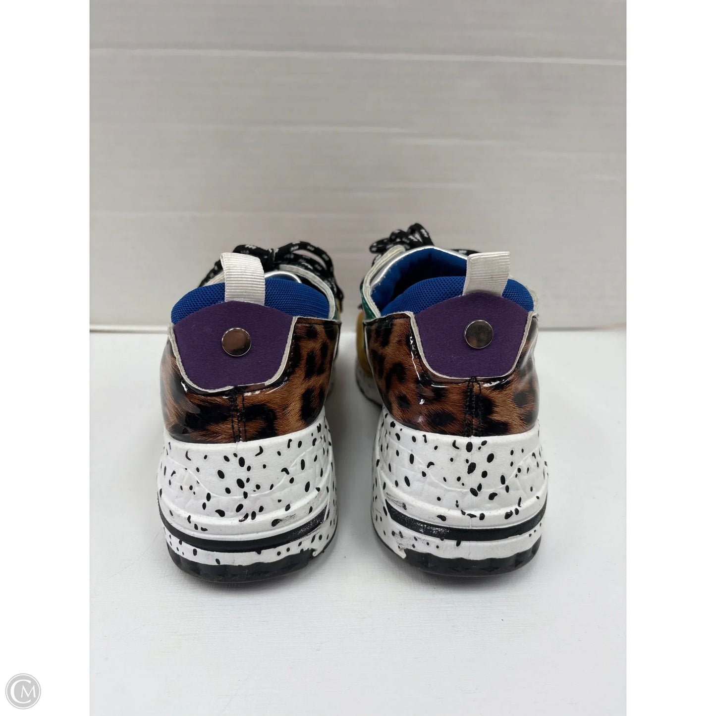 Shoes Athletic By Yoki In Multi-colored, Size: 10