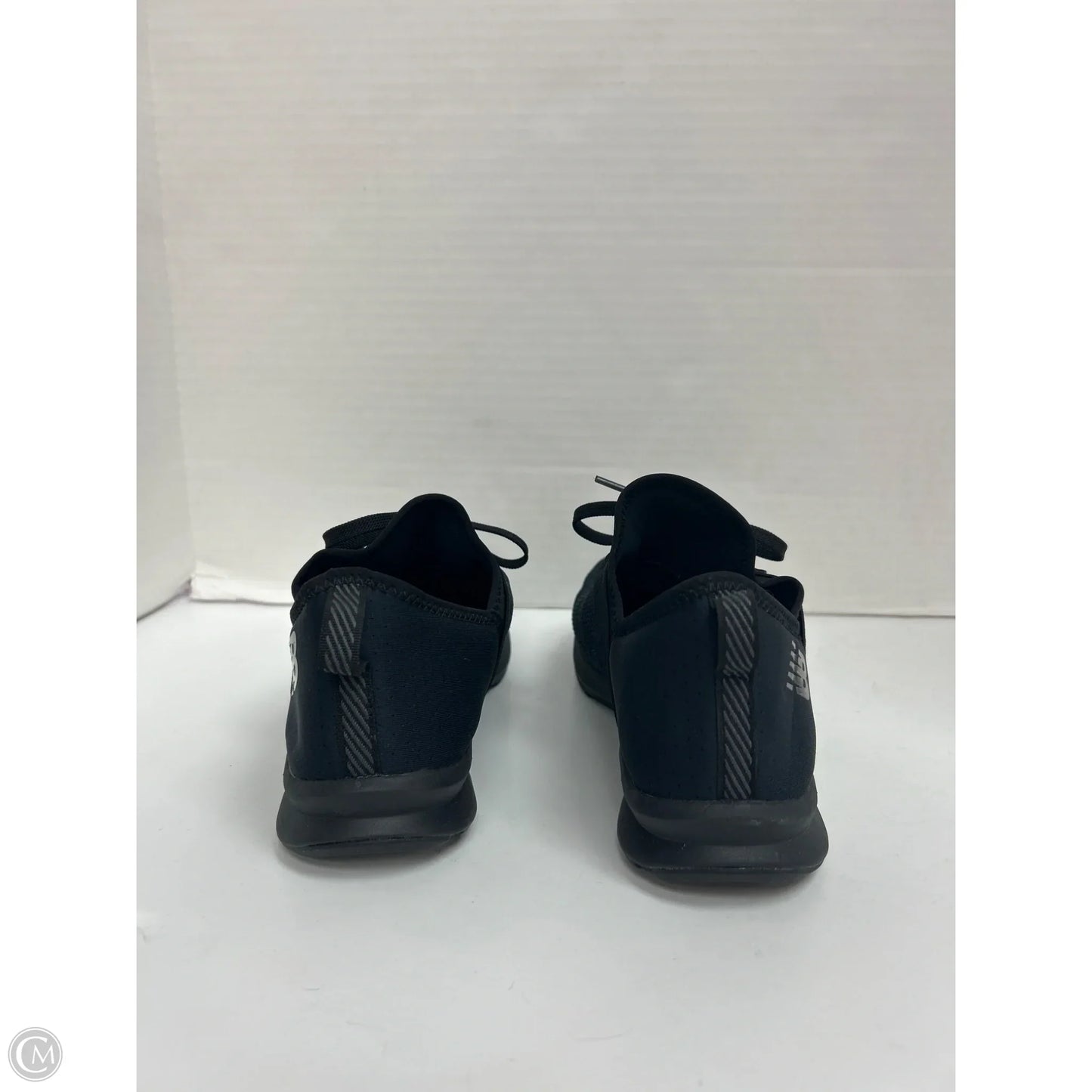 Shoes Athletic By New Balance In Black, Size: 5.5